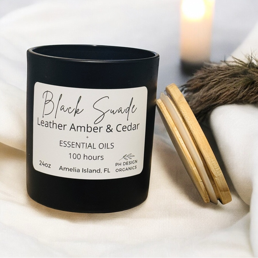 PH Design Organics Black Suede Organic Candle-Leather & Cedar 100‎ HRS